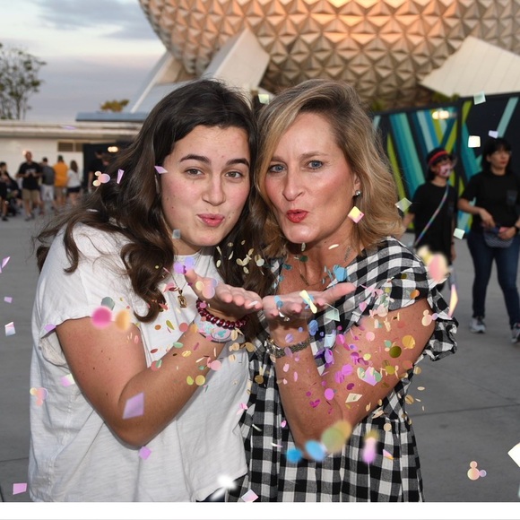 Black and White Checkered Sleeveless entro Gingham Top Disney Medium - Picture 2 of 5